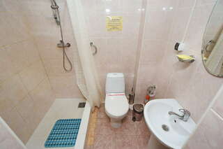 Отель Александровский Темрюк Большой двухместный номер с 1 кроватью-12