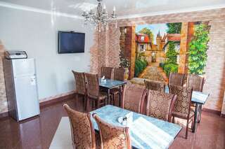 Отель Александровский Темрюк Бюджетный двухместный номер с 2 отдельными кроватями-4