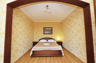 Отель Александровский Темрюк Двухместный номер Делюкс с 1 кроватью-10